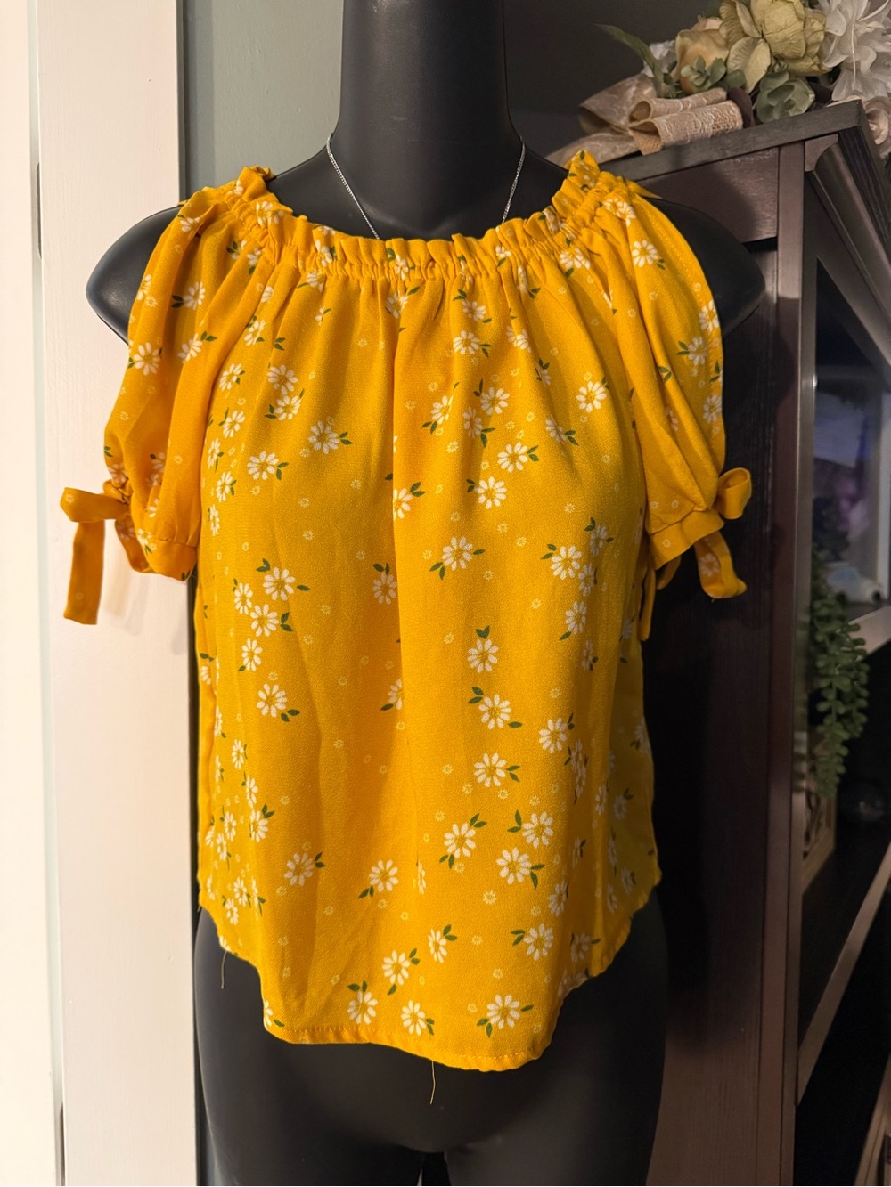 4/$16 Heart and Arrow Women’s Yellow Floral Off-Shoulder Tie-Sleeve Top